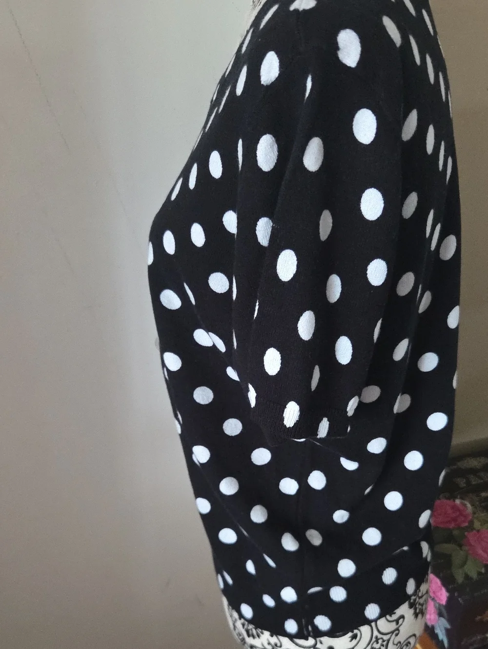 Liz Claiborne Black Short Sleeve Top with White Polka Dots